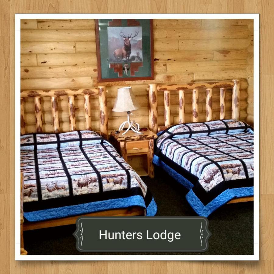 Wolf Den Log Cabin Motel And Rv Park Thayne Eksteriør bilde